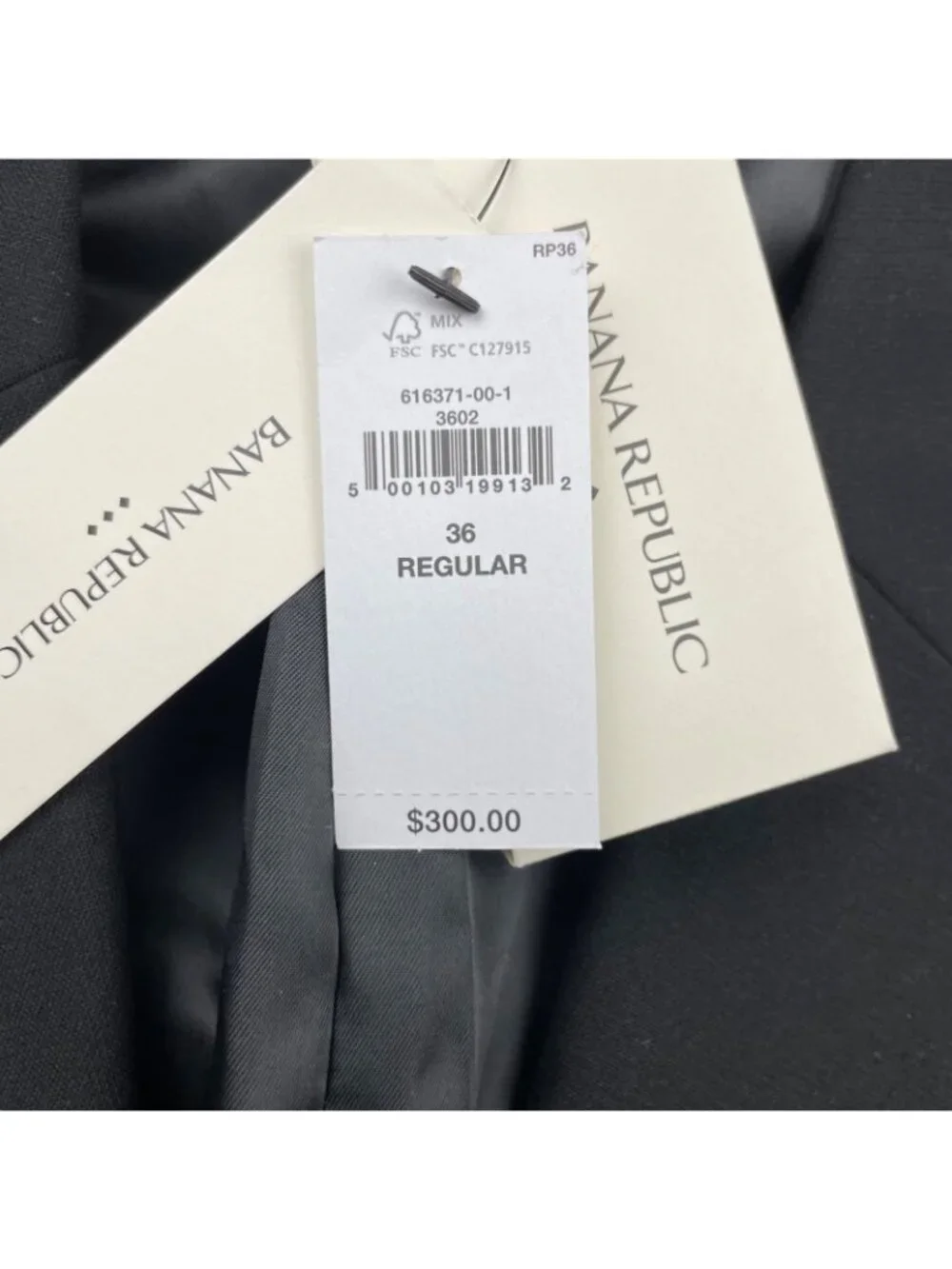 NEW Banana Republic Men’s Performance Tailored Fit 2-Button Blazer Black • 36R